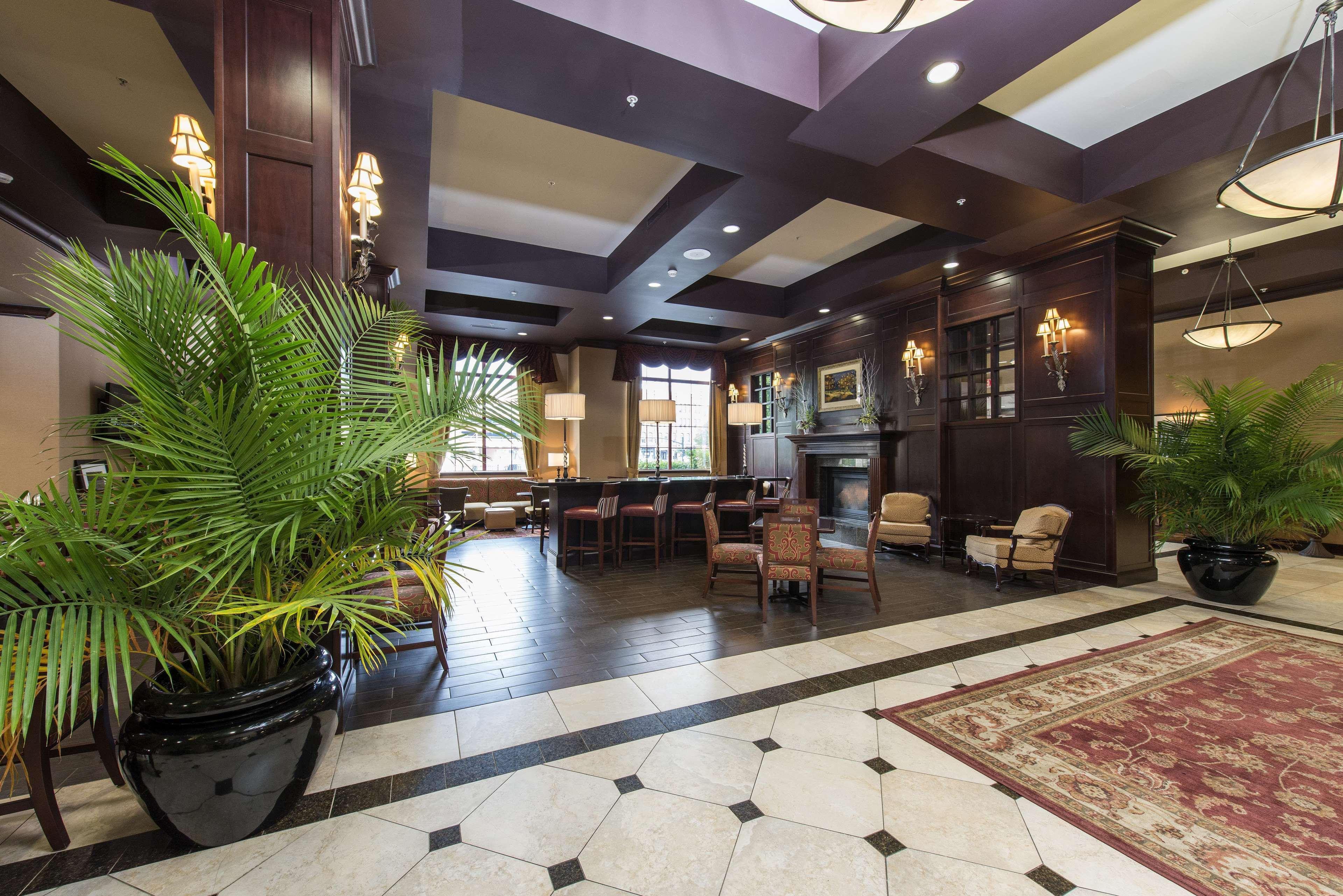 Hampton Inn & Suites Albany-Downtown Екстер'єр фото
