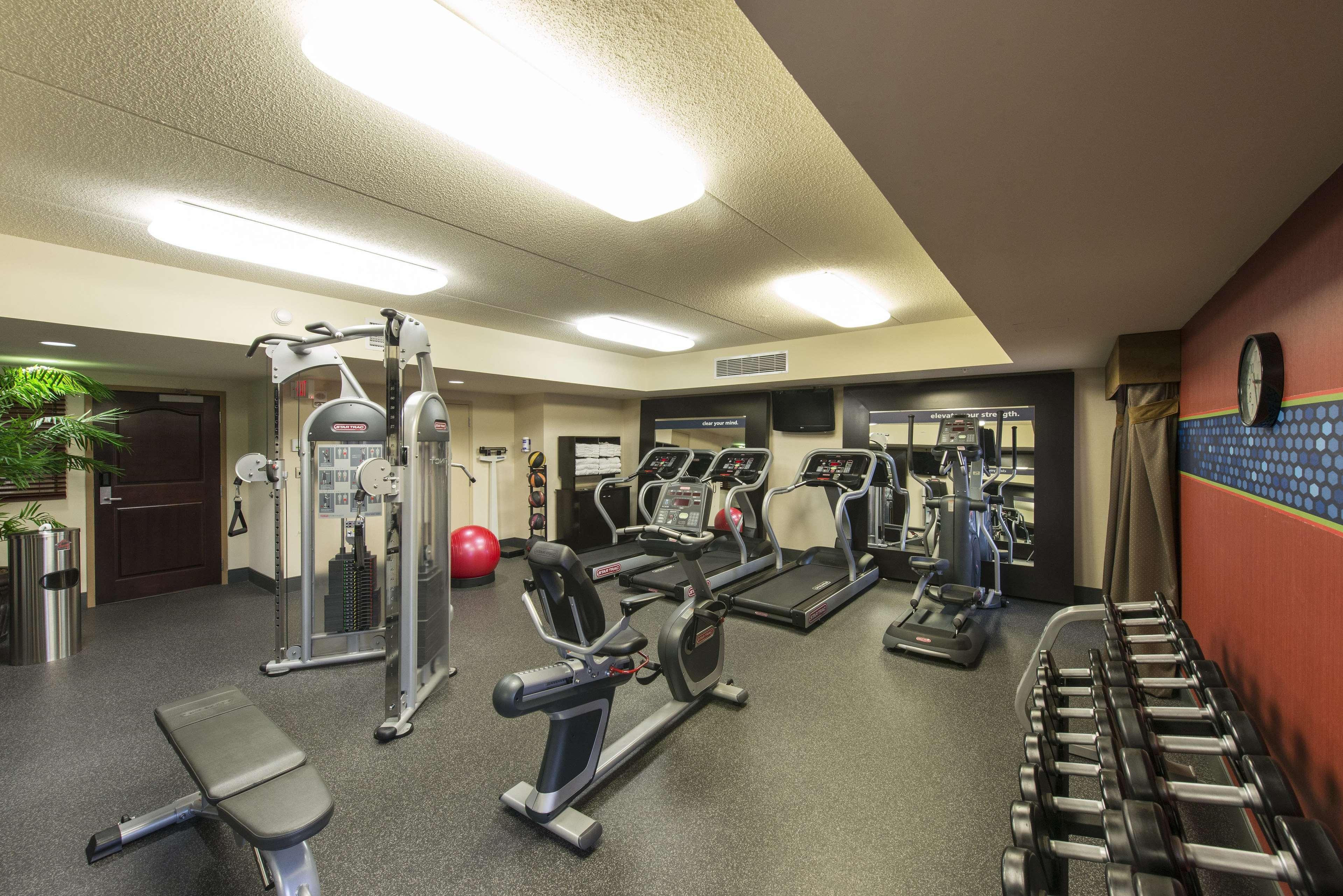 Hampton Inn & Suites Albany-Downtown Екстер'єр фото