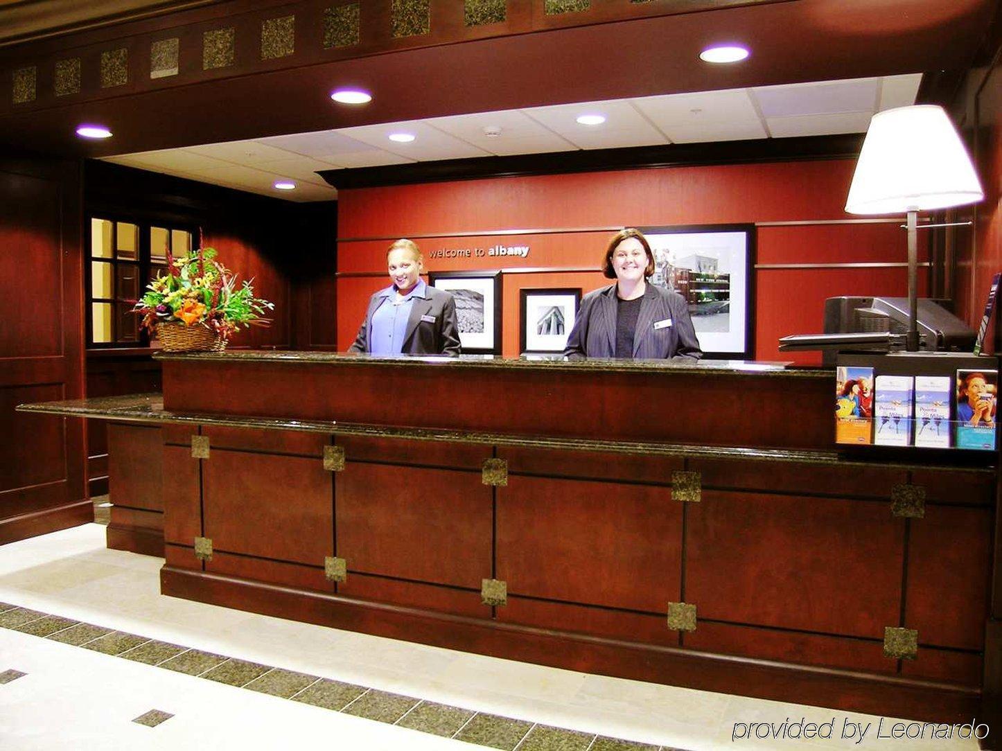 Hampton Inn & Suites Albany-Downtown Інтер'єр фото