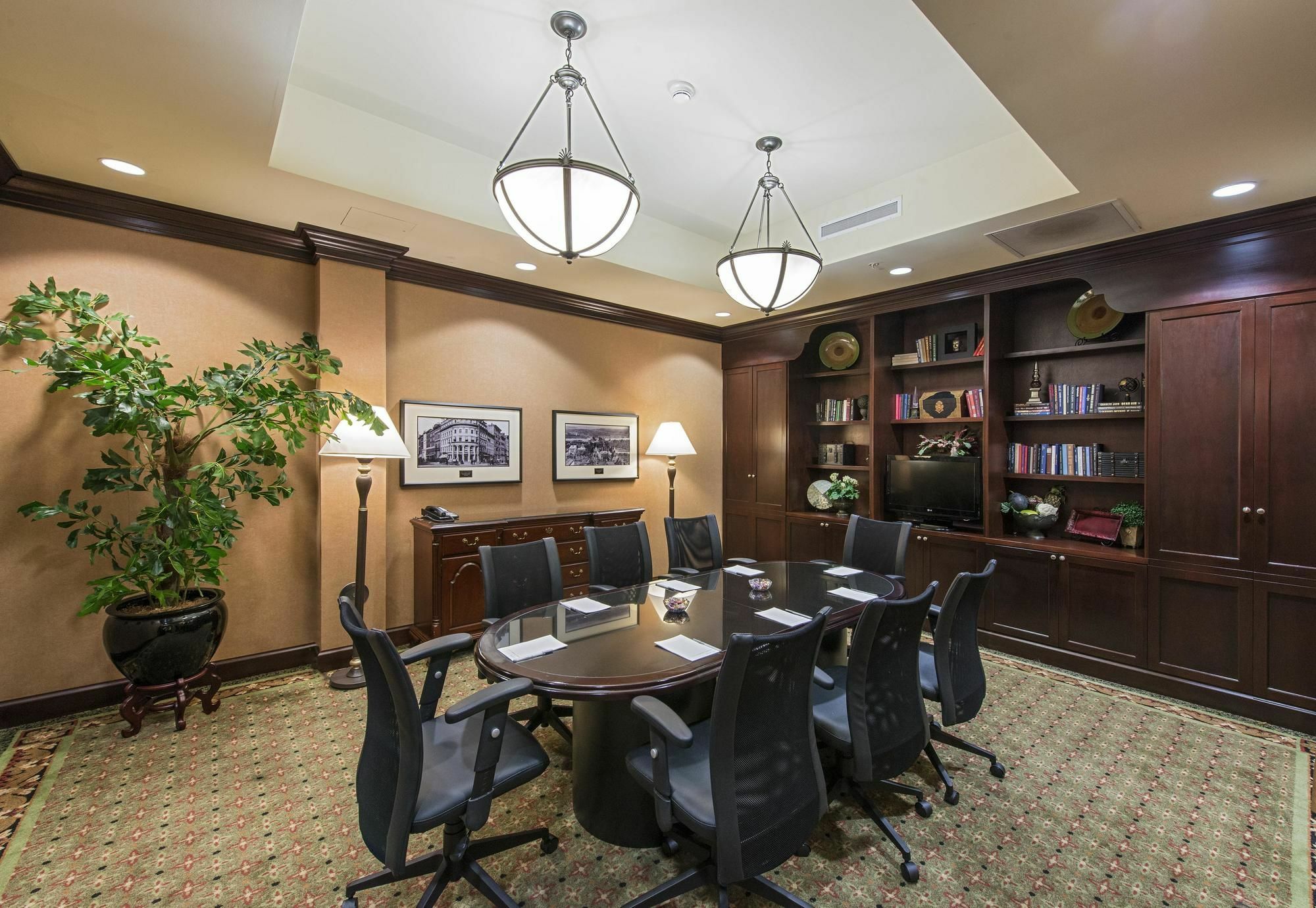 Hampton Inn & Suites Albany-Downtown Екстер'єр фото